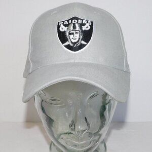 Reebok NFL Oakland Las Vegas RAIDERS Gray Strapback Cap Hat Raised Logo